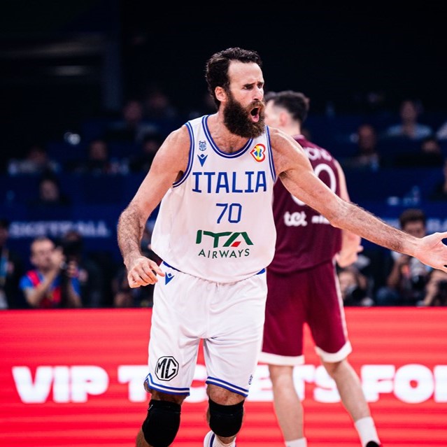 Luigi Datome leads Italy in his last ever game when he takes on Luka Doncic and Slovenia at the 2023 FIBA World Cup