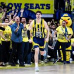 Sarunas Jasikevicius and Fenerbahce enter the Euroleague Final Four with little pressure but lots of hope.