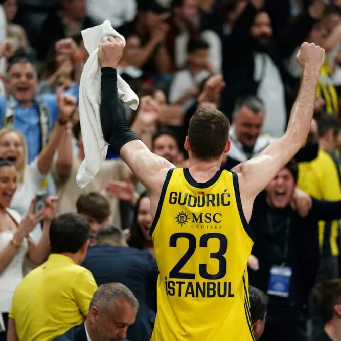 Fenerbahce return to the Euroleague Final Four seeking their first title since 2017. Can Sarunas Jasikevicius lead them to glory in Abu Dhabi?