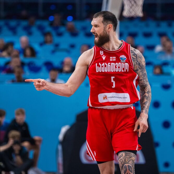 History made: Toko Shengelia and Sandro Mamukelashvili powered Georgia past Guerschon Yabusele and France at EuroBasket 2025.
