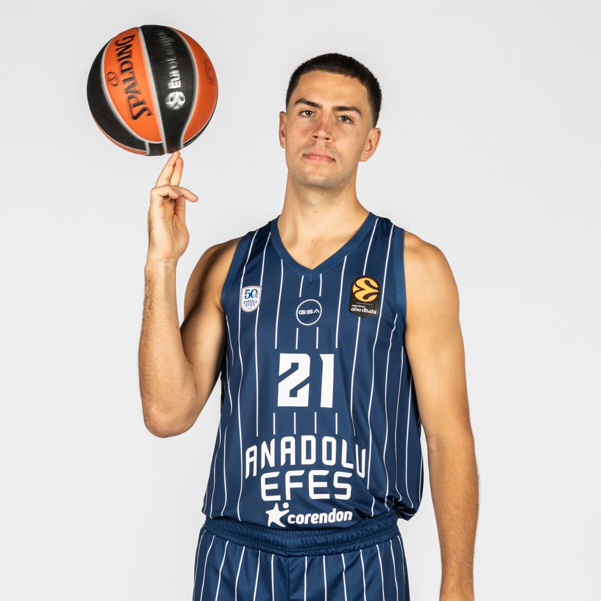 Cole Swider shone for Anadolu Efes with 20 points against Olympiacos. The Euroleague rookie showed poise, smarts, and real potential in his breakout game.