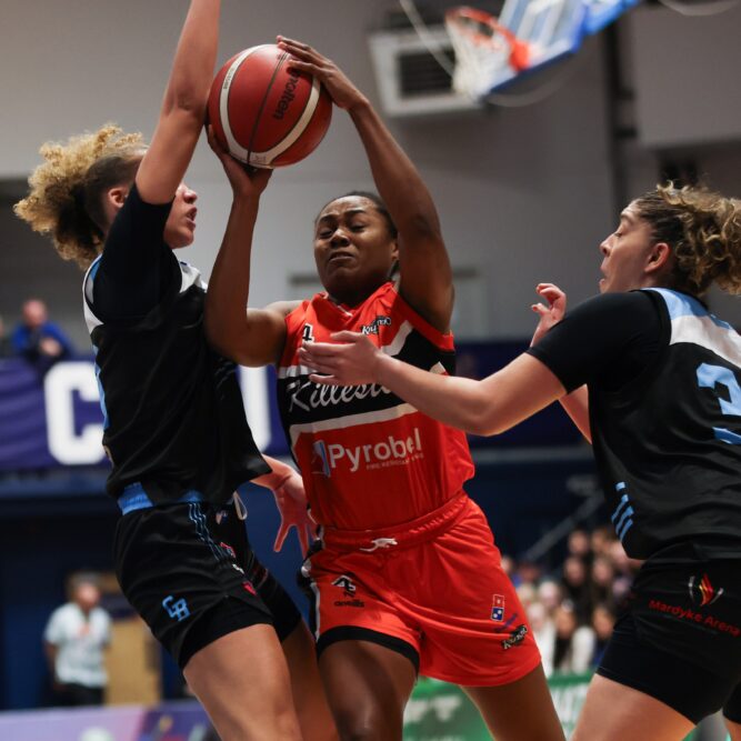 Killester and Glanmire had a tight duel in Neptune Stadium as the Dublin club survived to make the Irish cup final.