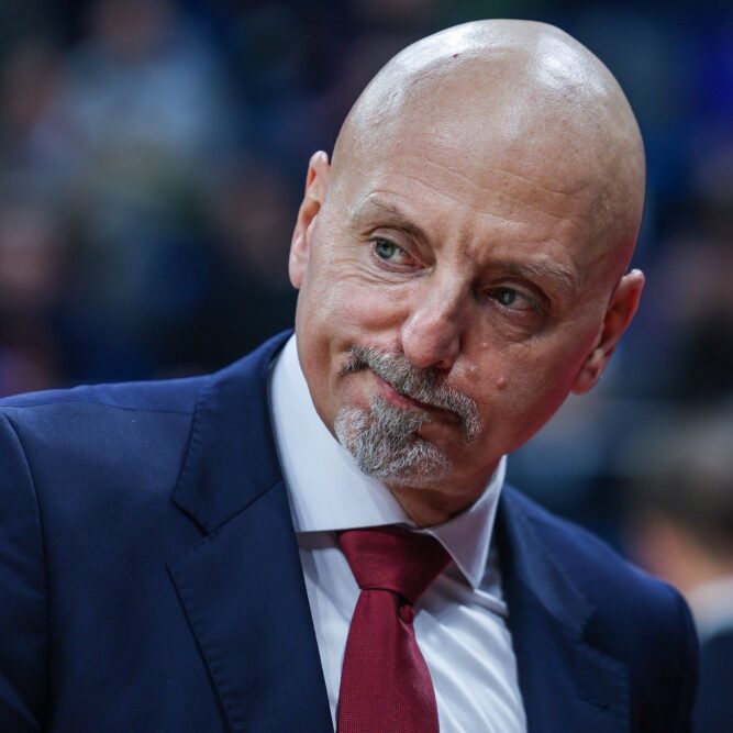 The end of Crvena Zvezda's Euroleague season against FC Barcelona wasn't a surprise. The meek manner of it was a shock to observe.