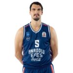 Dario Šarić returning to Euroleague with Anadolu Efes can only mean one thing, the Dario Party column by Leviya Francesca has arrived at BallinEurope.